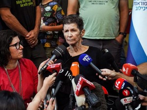 Wanita Israel Beberkan Perlakuan Hamas Selama Menyanderanya