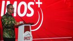 Buka IMOS+ 2023, Menperin Keliling Booth Motor Listrik