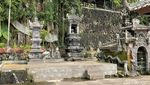 Pas Panas-panasnya, Paling Pas Basah-basahan di Taman Tirta Gangga