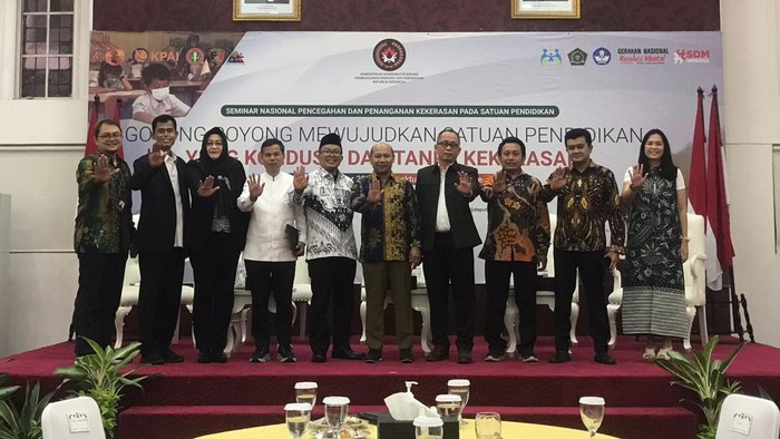 Diskusi Gotong Royong Mewujudkan Satuan Pendidikan yang Kondusif Tanpa Kekerasan yang digelar di Ruang Heritage, Kemenko PMK, Jakarta Pusat, Selasa (24/10/2023). (Fitrya Anugrah Kusumah/detikcom)