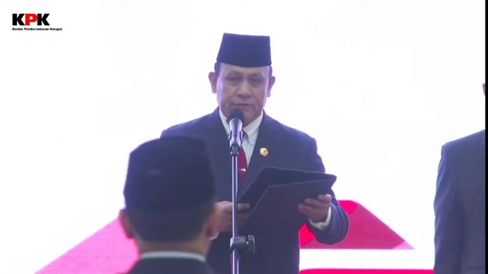 Firli lantik Direktur Penuntutan KPK (Foto: tangkapan layar youtube KPK)