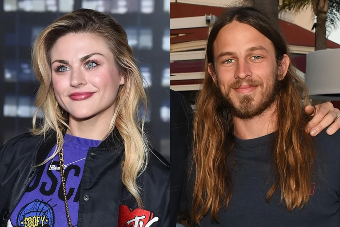 Frances Bean Cobain dan Riley Hawk