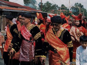Bajapuik, Tradisi Unik Pernikahan Minangkabau di Pariaman