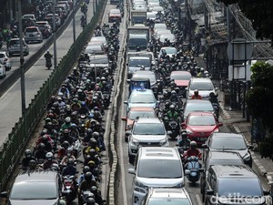Menhub Sebut Jakarta Rugi Rp 100 Triliun/Tahun Gegara Macet
