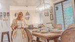 Keseruan Tanty Octavia, Teman Dekat Ferry Irawan Saat Kulineran
