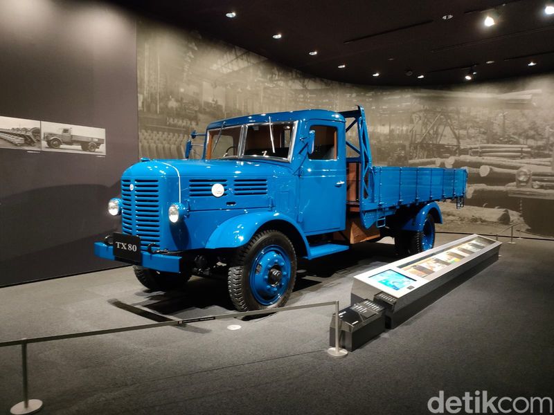 Koleksi Mobil di Plaza Isuzu, Museum Isuzu di Jepang