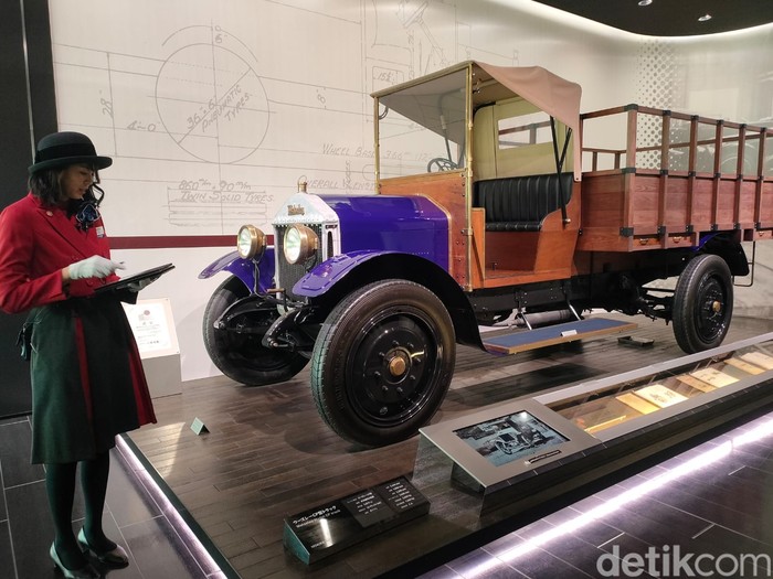Koleksi Mobil di Plaza Isuzu, Museum Isuzu di Jepang