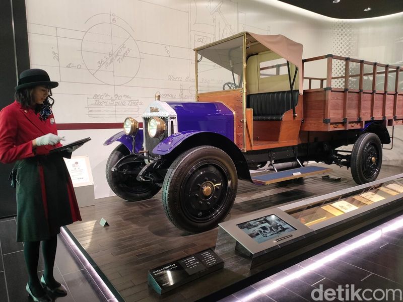 Koleksi Mobil di Plaza Isuzu, Museum Isuzu di Jepang