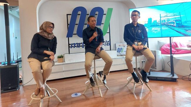 Konferensi Pers MRT Jakarta