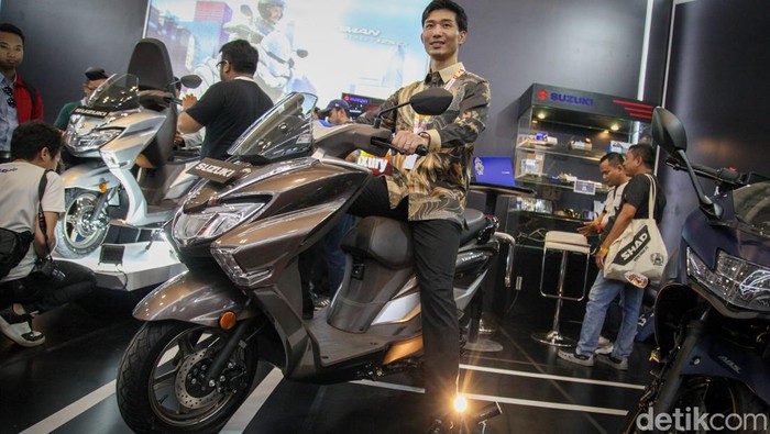 Suzuki Burgman Street 125 EX diperkenankan dalam pameran IMOS+ 2023 di ICE BSD City, Tangerang, Rabu (25/10/2023).