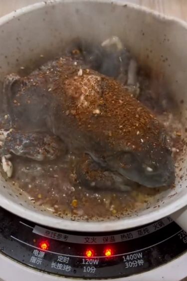 Jijik! TikToker Ini Masak Sup Tikus hingga Anjing Panggang