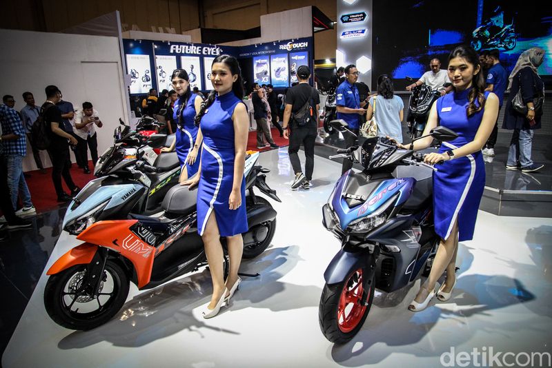 Mejeng di IMOS 2023, Yamaha Aerox Tampil Lebih Fresh!