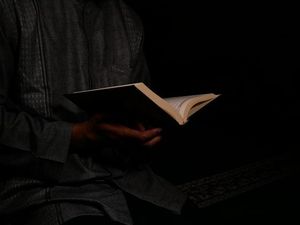 Bacaan Yasin dan Tahlil: Susunan Doa dan Keutamaannya