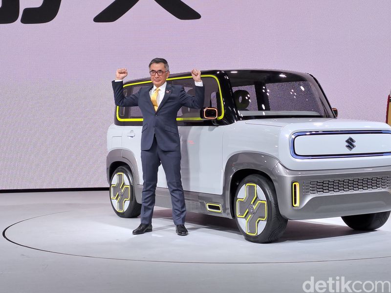 Mobil-mobil konsep Suzuki di Japan Mobilty Show 2023.