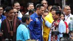 Momen Koalisi Indonesia Maju Kumpul di KPU Dukung Prabowo-Gibran