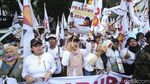 Pendukung Prabowo-Gibran Ramaikan Taman Suropati