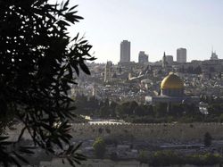 Israel Kembali Serang Jemaah Salat Jumat di Masjid Al Aqsa