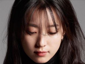 11 Model Poni Korea yang Cocok untuk Rambut Pendek dan Panjang