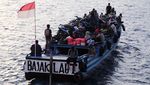 Potret Angkutan Penyeberangan Antarpulau: Orang-Motor Diangkut