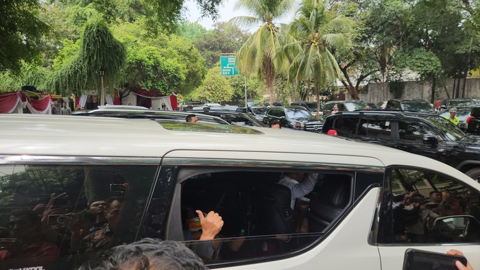 Prabowo dan Gibran berangkat ke Indonesia Arena GBK