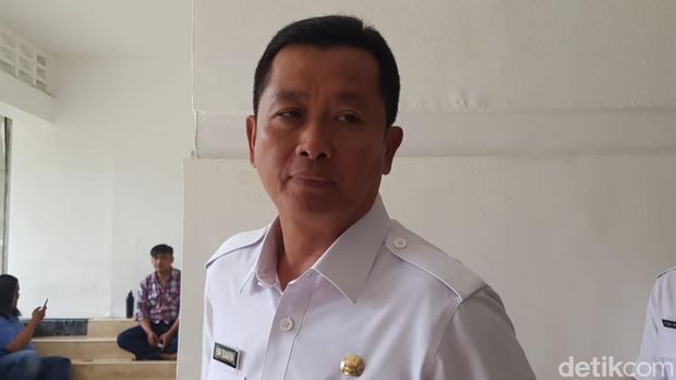 Sekda Kota Bandung Ema Sumarna