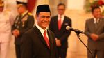 Senyum Semringah Amran Sulaiman Dilantik Jokowi Jadi Mentan Lagi