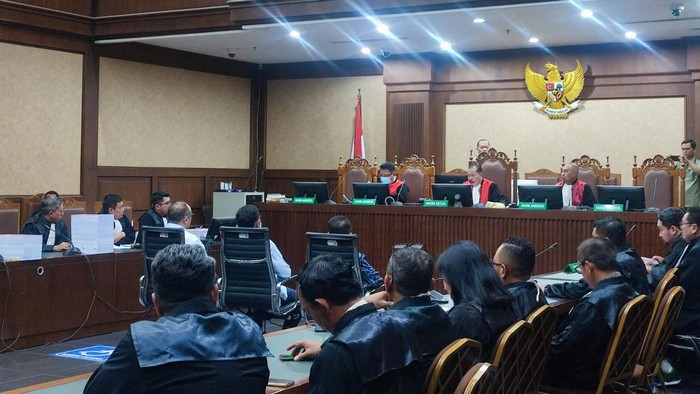 Sidang tuntutan Johnny G Plate dkk (Wilda-detikcom)