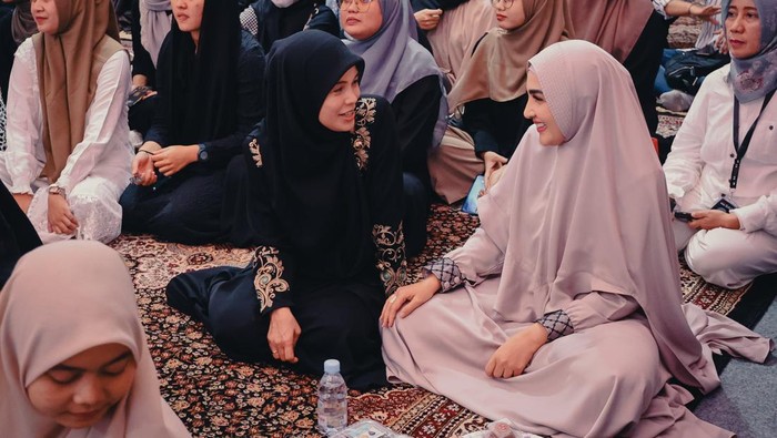 Siti Atikoh Ganjar