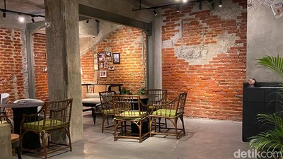 Ngopi Sambil Makan Dimsum di Kafe Bergaya Rustic Bintaro Sektor 9