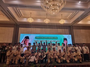Nusron Wahid Ungkap Alasan Prabowo & Gibran Jadi Pilihan Ulama-Santri
