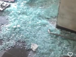 Viral Kaca Kamar Hotel di Bali Pecah-Penuh Sampah Seusai Tamu Menginap