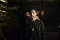 Halloween akan hadir dalam waktu dekat. Nah untuk menambah suasana mencekam saat malam Halloween, gimana kalau nonton film horor di Netflix ini.