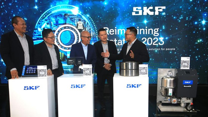 Akselerasi Digitalisasi dan Keberlanjutan untuk Industri Manufaktur Akselerasi Digitalisasi dan Keberlanjutan untuk Industri Manufaktur