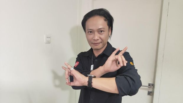 Alam Mbah Dukun soal imej lagu Embah Dukun yang melekat.