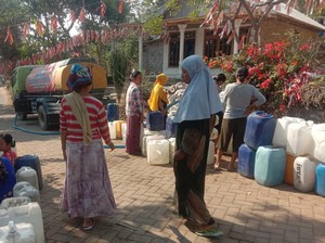 Bantuan Air Bersih 3 Desa Kekeringan di Mojokerto Habis, Dilanjut Dana CSR