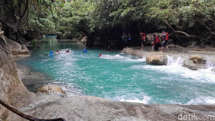 Body Rafting di Sungai Ciwayang Pangandaran.