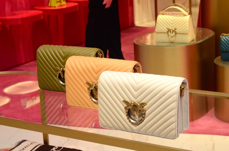 Butik Pertama Pinko di Indonesia