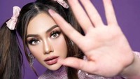 Nama Celine Evangelista kini ikut terseret dalam kasus korupsi tambang di WIUP PT Antam. Karenanya banyak netizen yang penasaran dengan keterlibatan Celine di kasus ini. Foto: Instagram/@celine_evangelista