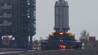 A Long March rocket carrying a crew of Chinese astronauts in a Shenzhou-17 spaceship blasts off at the Jiuquan Satellite Launch Center in northwestern China, Thursday, Oct. 26, 2023. (AP Photo/Andy Wong)