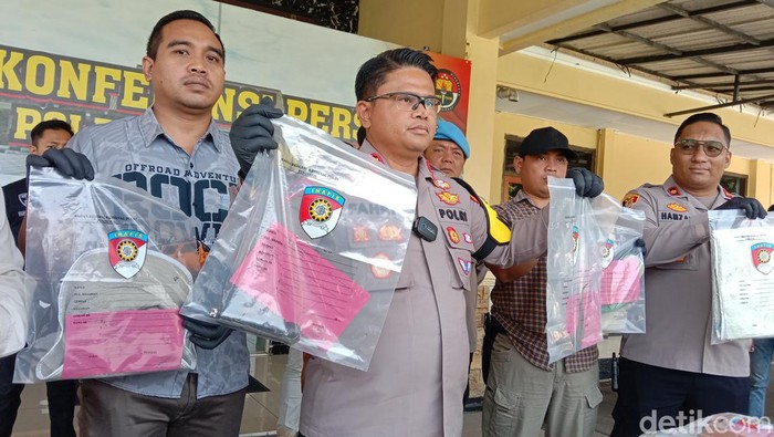 Ekspos kasus pembunuhan petani di Indramayu.