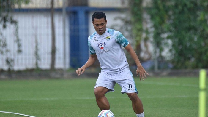 Gelandang Persib Bandung Dedi Kusnandar.