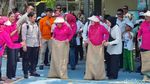 Senyum Mengembang Iriana Ditanya Gibran Jadi Cawapres