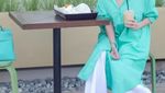 Momen Kiki Amalia Kulineran, Makan Es Krim Durian hingga Ngopi di Kafe