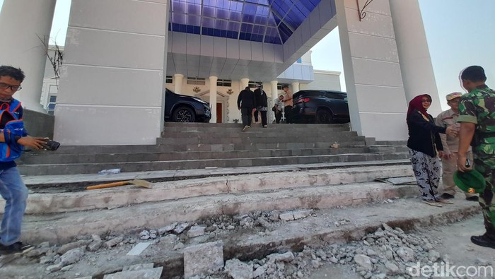 Kondisi gedung Pemkab Brebes yang mengalami kerusakan, Kamis (26/10/2023).