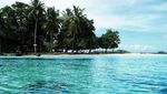 Begitu Indah Pulau Kelapa di Seberang Jakarta, Air Jernih Bak Permata