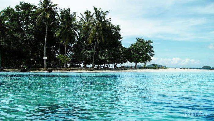 Kondisi lautan di Pulau Kelapa.