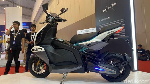 Motor listrik futuristis TVS x ION Mobility.