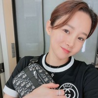 Jeon Cheong Jo akhirnya ditangkap polisi atas tuduhan menguntit. Tak lama setelah itu, terungkap bahwa calon suami Nam Hyun Hee itu adalah seorang kriminal yang pernah dipenjara karena kasus penipuan. Dia menggunakan nama sang atlet untuk menipu investor. Keluarga Nam Hyun Hee bahkan mengalami kerugian sebesar Rp 1 miliar.  Foto: dok. Instagram @fencing2020