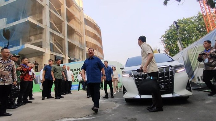 Prabowo dan Gibran tiba di RSPAD jalani tes kesehatan