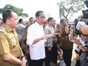Tinjau SMK di Palembang, Presiden Jokowi Dorong Siswa Perbaiki Skill